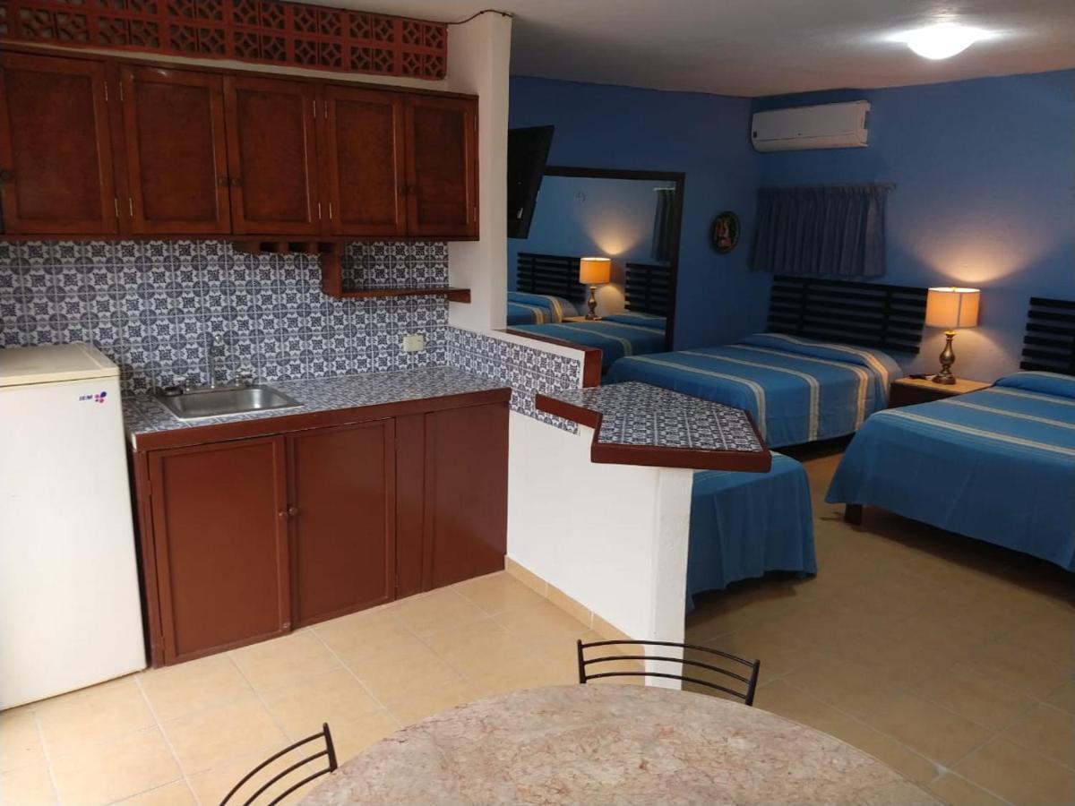 Hotel Pension San Juan Плайя-дель-Кармен Екстер'єр фото