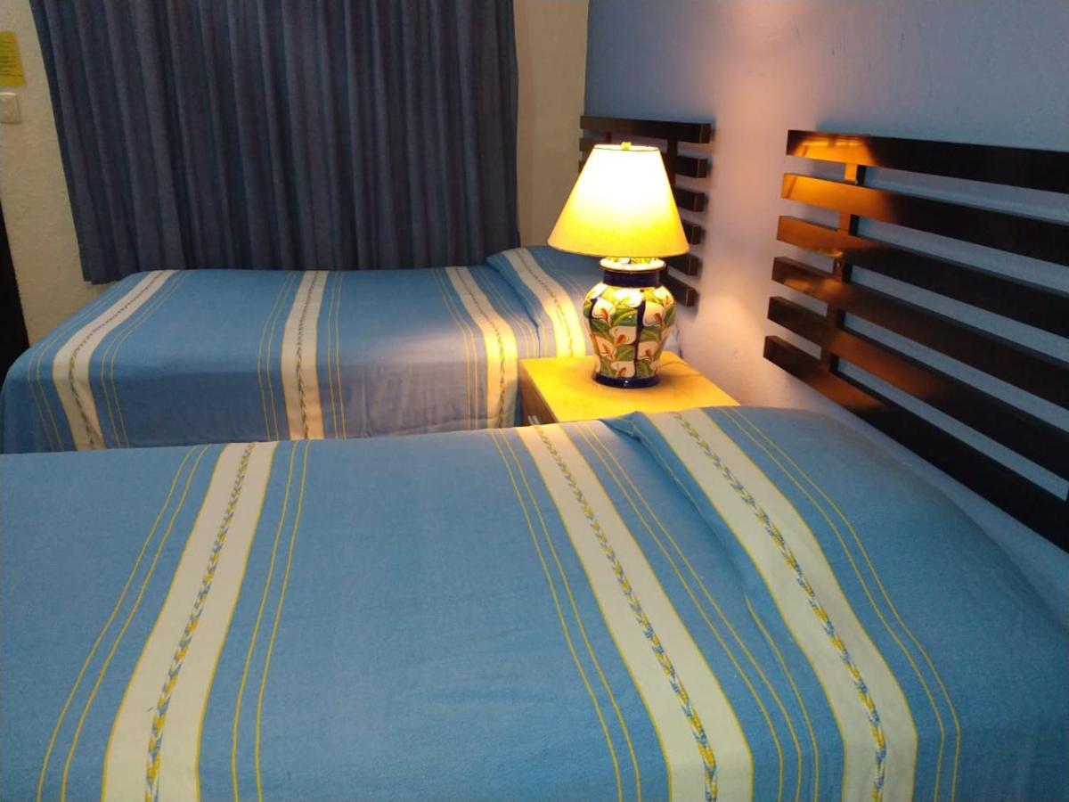 Hotel Pension San Juan Плайя-дель-Кармен Екстер'єр фото