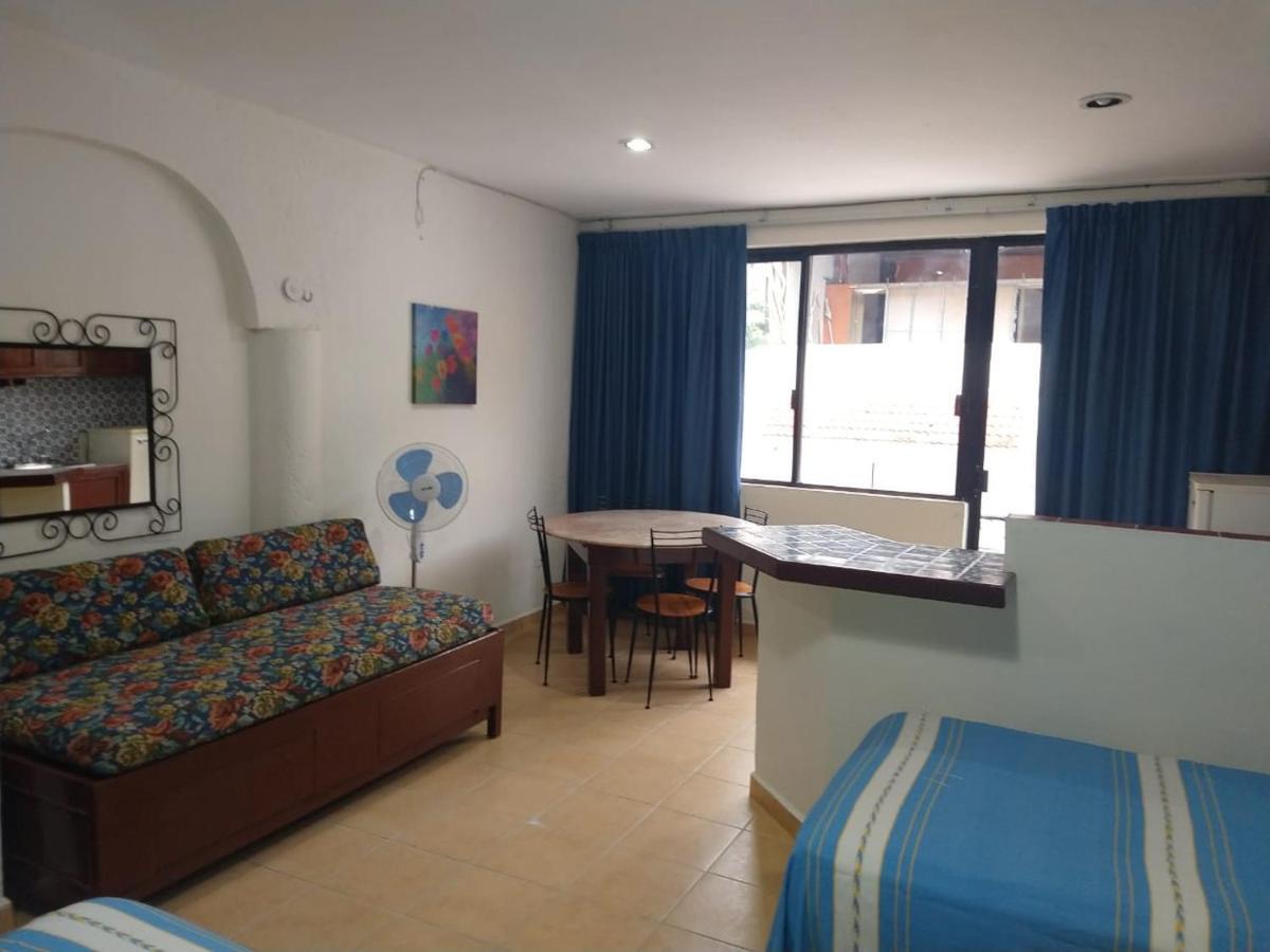 Hotel Pension San Juan Плайя-дель-Кармен Екстер'єр фото