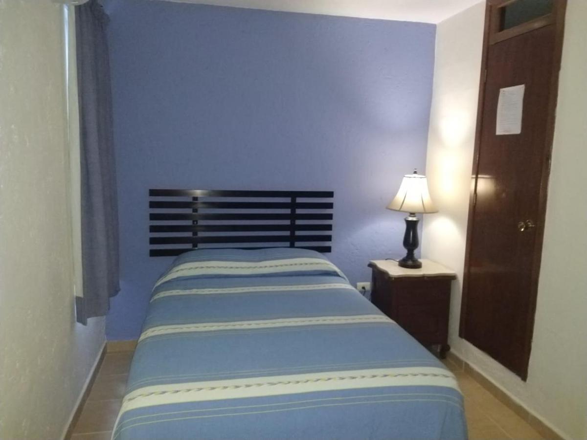 Hotel Pension San Juan Плайя-дель-Кармен Екстер'єр фото
