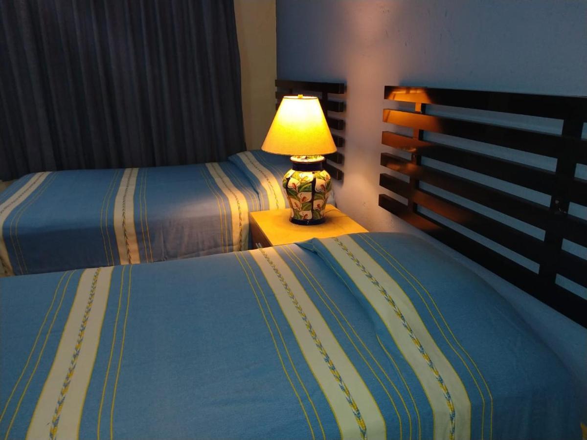 Hotel Pension San Juan Плайя-дель-Кармен Екстер'єр фото